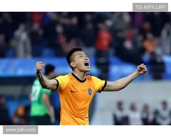 官方：前海牛沙一博朱泉加盟复力