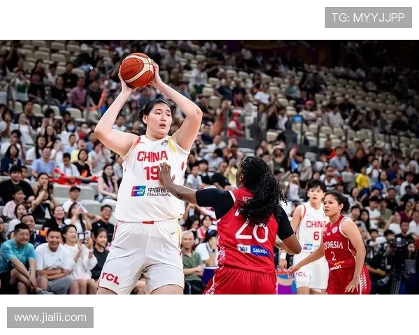 女篮大胜马里杨舒予张子宇闪耀